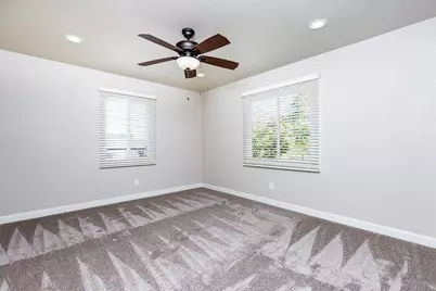 2437 Parkwood, Sacramento, CA 95825 - Photo 13