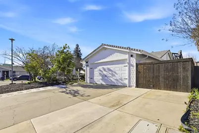 7101 Schooner Way, Citrus Heights, CA 95621 - Photo 5