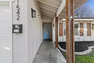 1542 Granada Way, Yuba City, CA 95993 - Photo 5