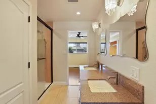 1921 Sherwood Ave, Modesto, CA 95350 - Photo 33