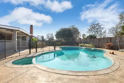 1921 Sherwood Avenue, Modesto, CA 95350 - Photo 47