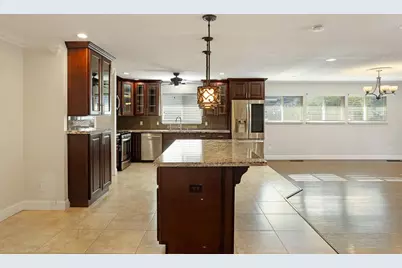 1921 Sherwood Avenue, Modesto, CA 95350 - Photo 7