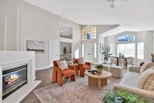 6113 Fountaindale Way, Carmichael, CA 95608 - Photo 3