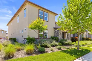 3020 Edgeview Dr, Sacramento, CA 95833 - Photo 3