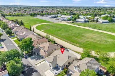 6217 Jefjen Way, Elk Grove, CA 95757 - Photo 39