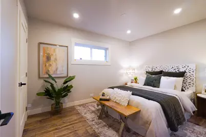5400 Cabrillo Way, Sacramento, CA 95820 - Photo 19