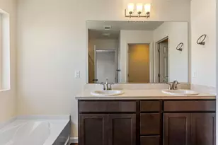 3265 Vermillion Dr, Stockton, CA 95206 - Photo 27
