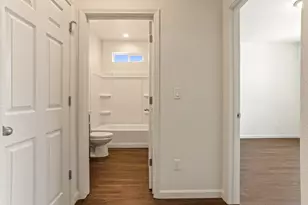 3265 Vermillion Dr, Stockton, CA 95206 - Photo 13