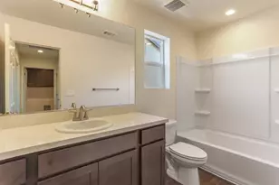 3265 Vermillion Dr, Stockton, CA 95206 - Photo 19