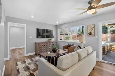 9708 Elmira Circle, Sacramento, CA 95827 - Photo 27