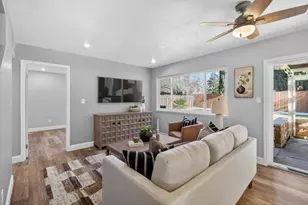 9708 Elmira Cir, Sacramento, CA 95827 - Photo 27