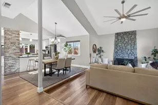 9708 Elmira Cir, Sacramento, CA 95827 - Photo 5