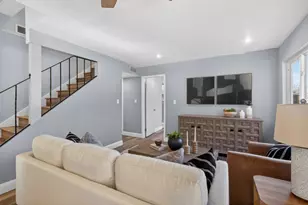 9708 Elmira Cir, Sacramento, CA 95827 - Photo 25