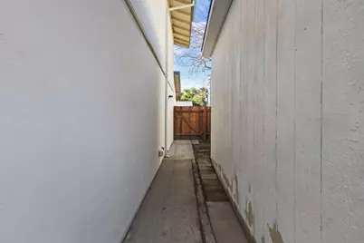 9708 Elmira Circle, Sacramento, CA 95827 - Photo 55