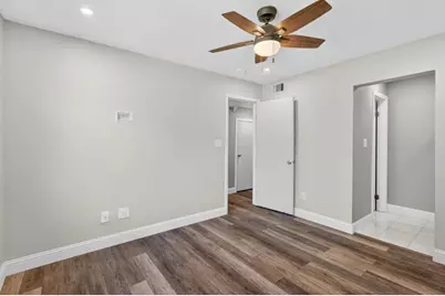 9708 Elmira Circle, Sacramento, CA 95827 - Photo 37