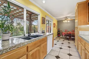 8271 Fieldpoppy Cir, Sacramento, CA 95828 - Photo 7