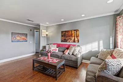 8271 Fieldpoppy Circle, Sacramento, CA 95828 - Photo 5