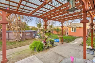 8271 Fieldpoppy Cir, Sacramento, CA 95828 - Photo 31