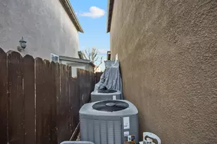 482 Quail Run Cir, Tracy, CA 95377 - Photo 39