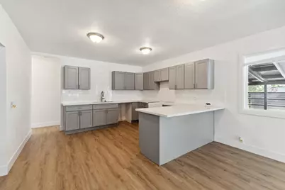 1725 California Avenue, Dos Palos, CA 93620 - Photo 9