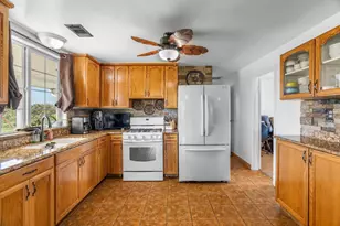 12872 N Jack Tone Road Rd, Lodi, CA 95240 - Photo 9