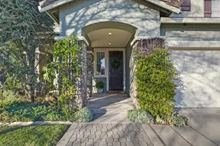 910 Lighthouse Dr, West Sacramento, CA 95605 - Photo 3