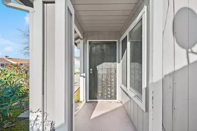 7671 Canyon Woods Court, Sacramento, CA 95828 - Photo 13