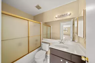 7671 Canyon Woods Ct, Sacramento, CA 95828 - Photo 35