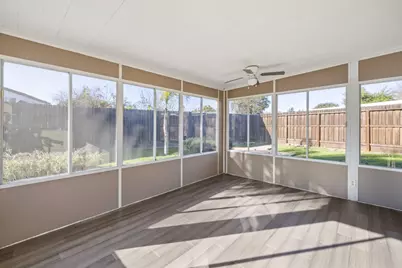 8068 Halkeep Way, Sacramento, CA 95823 - Photo 21