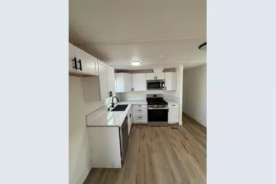 S Carpenter Road #B12, Modesto, CA 95358 - Photo 3