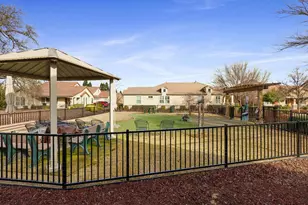 1329 Marseille Ln, Roseville, CA 95747 - Photo 55