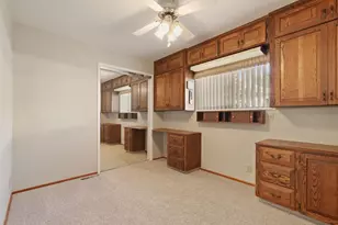 922 N Pleasant Ave, Lodi, CA 95240 - Photo 13