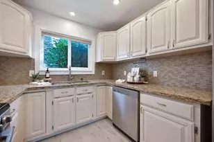 3129 Murchison Way, Carmichael, CA 95608 - Photo 13