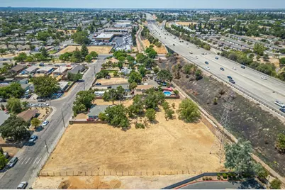 4929 Nerrads Place, Sacramento, CA 95838 - Photo 9