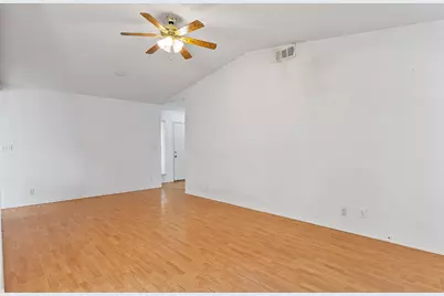 6917 Lemondrop Court, Sacramento, CA 95824 - Photo 9