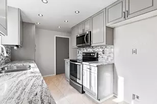 6917 Lemondrop Ct, Sacramento, CA 95824 - Photo 17