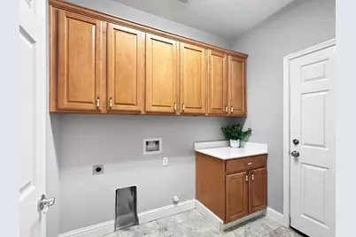 9574 Sea Cliff Way, Elk Grove, CA 95758 - Photo 39