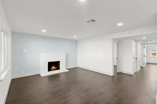 5210 71st St, Sacramento, CA 95820 - Photo 5