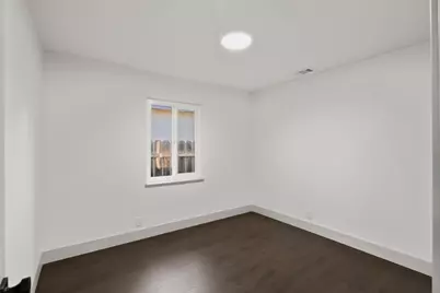 5210 71st Street, Sacramento, CA 95820 - Photo 21