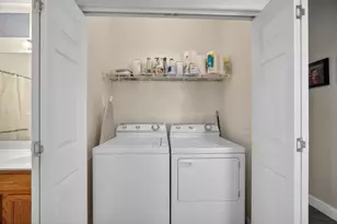 9909 Blue Lupine Pl, Elk Grove, CA 95757 - Photo 29