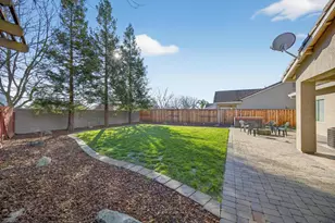 9909 Blue Lupine Pl, Elk Grove, CA 95757 - Photo 33