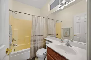 9909 Blue Lupine Pl, Elk Grove, CA 95757 - Photo 19