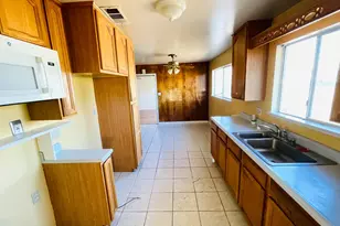 624 Bowlen Dr, West Sacramento, CA 95605 - Photo 19