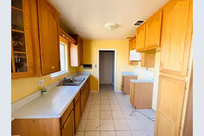 624 Bowlen Drive, West Sacramento, CA 95605 - Photo 11