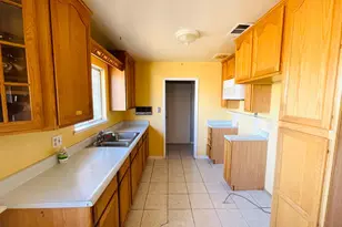 624 Bowlen Dr, West Sacramento, CA 95605 - Photo 11