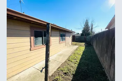 624 Bowlen Drive, West Sacramento, CA 95605 - Photo 27