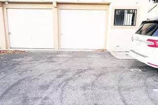 1301 Casa San Carlos Ln, Oxnard, CA 93033 - Photo 23