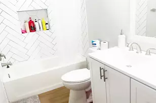 1301 Casa San Carlos Ln, Oxnard, CA 93033 - Photo 11