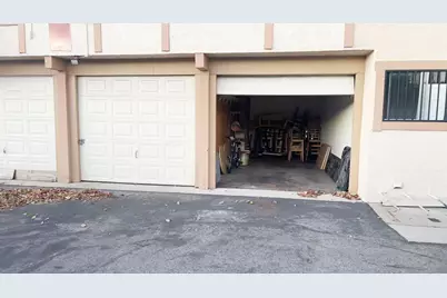 1301 Casa San Carlos Lane #D, Oxnard, CA 93033 - Photo 21