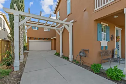 279 Olivadi Way, Sacramento, CA 95834 - Photo 3